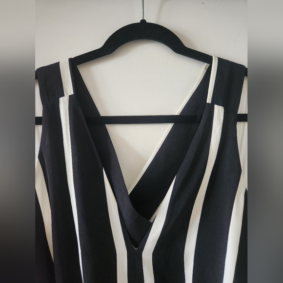 Dynamite Striped Romper - Picture 4 of 16